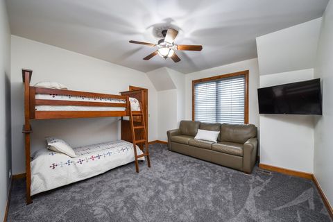 Tiny photo for 2009 MacKenzie Place #2009, Wheaton, IL 60187 (MLS # 12603711)