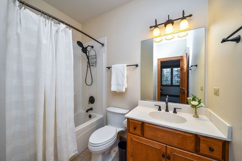 Tiny photo for 2009 MacKenzie Place #2009, Wheaton, IL 60187 (MLS # 12603711)