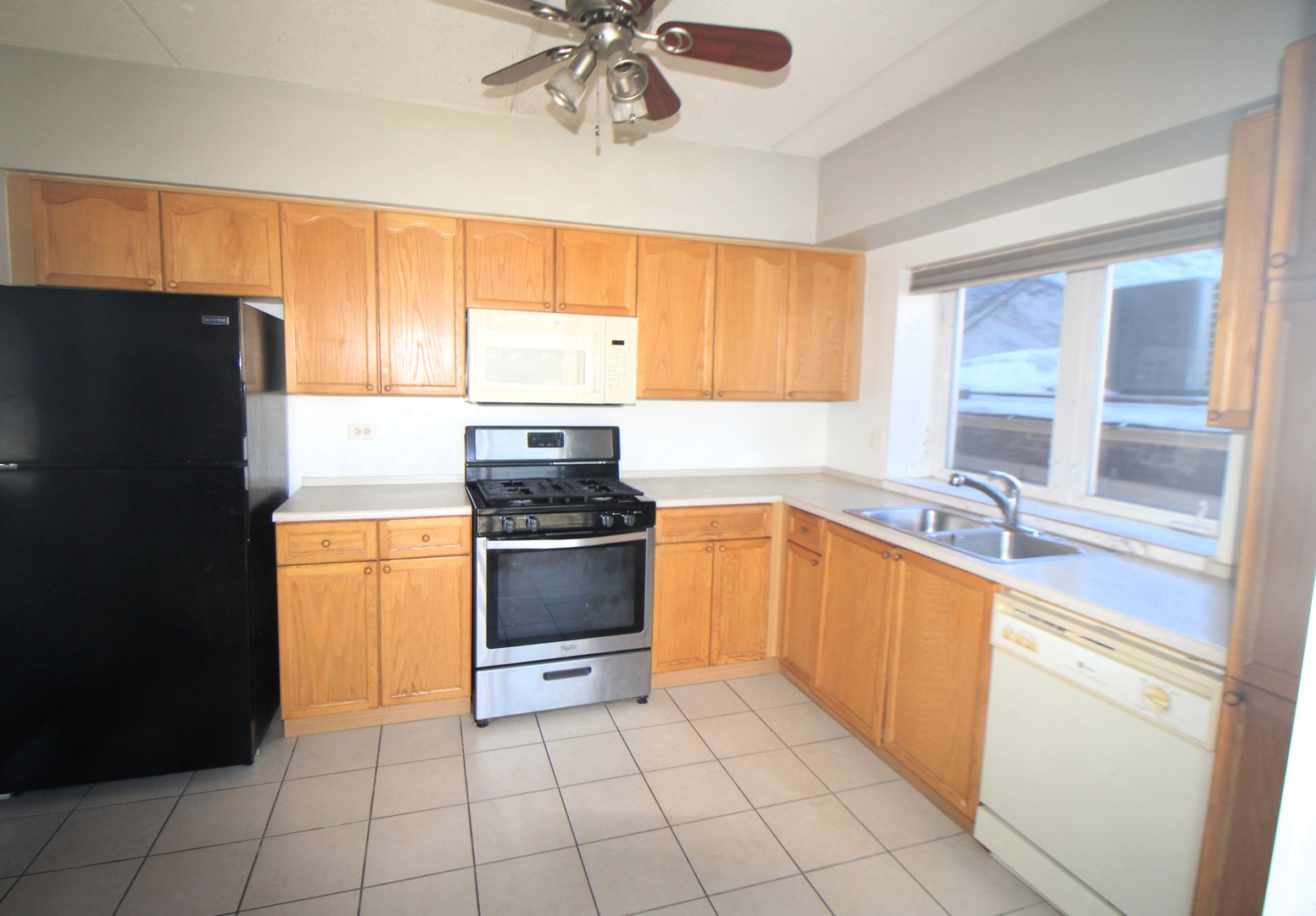 3303 Grove Avenue 304