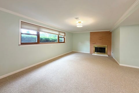 Tiny photo for 801 S See Gwun Avenue, Mount Prospect, IL 60056 (MLS # 12730037)