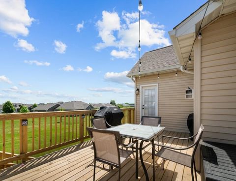 Tiny photo for 67 Cobblestone Lane, Le Claire, IA 52753 (MLS # 12569619)