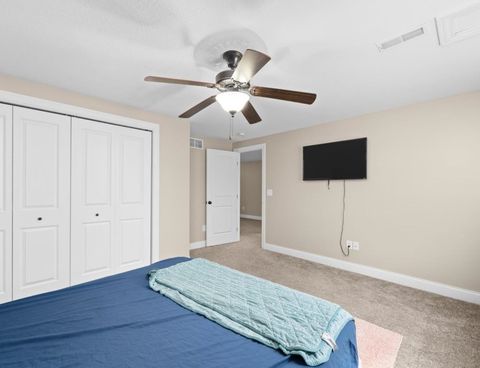 Tiny photo for 67 Cobblestone Lane, Le Claire, IA 52753 (MLS # 12569619)