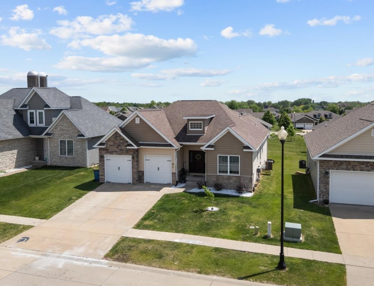 67 Cobblestone Lane