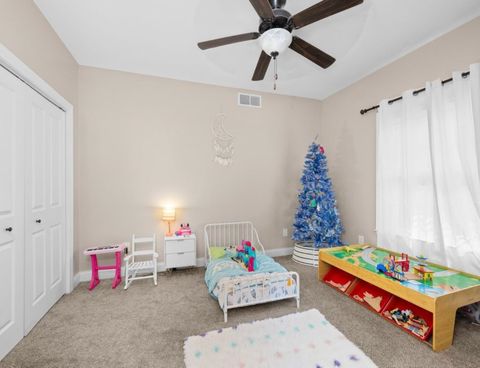 Tiny photo for 67 Cobblestone Lane, Le Claire, IA 52753 (MLS # 12569619)