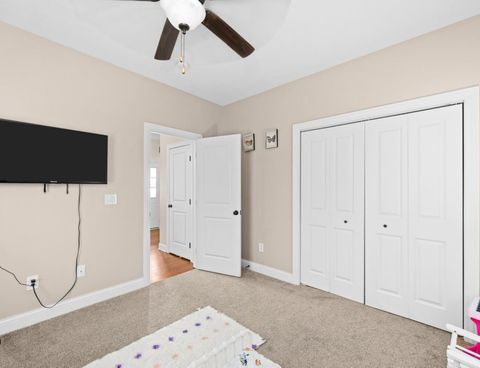 Tiny photo for 67 Cobblestone Lane, Le Claire, IA 52753 (MLS # 12569619)