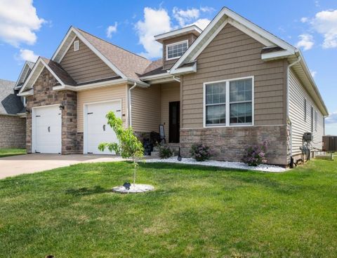 Tiny photo for 67 Cobblestone Lane, Le Claire, IA 52753 (MLS # 12569619)