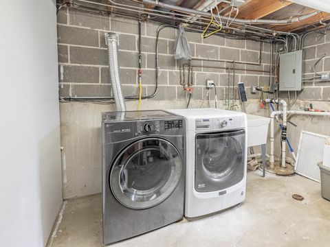 Tiny photo for 5127 S New England Avenue, Chicago, IL 60638 (MLS # 12628983)