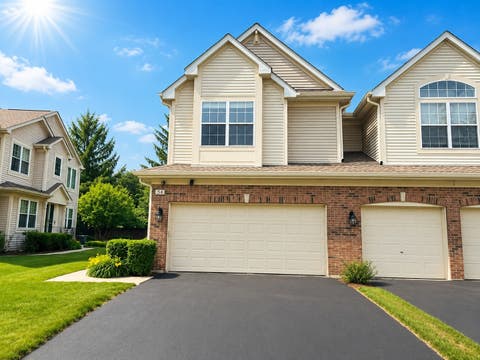 Photo of 54 Egg Harbour Court, Schaumburg, IL 60173 (MLS # 12709224)