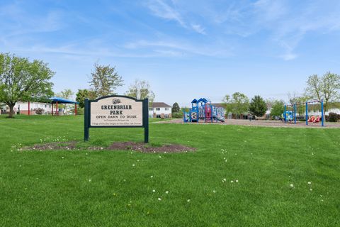 Tiny photo for 414 Coventry Circle #414, Glendale Heights, IL 60139 (MLS # 12617944)