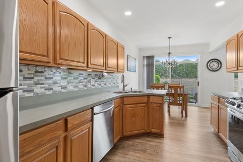 Tiny photo for 414 Coventry Circle #414, Glendale Heights, IL 60139 (MLS # 12617944)