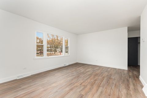 Tiny photo for 9116 Fairway Drive, Orland Park, IL 60462 (MLS # 12516278)