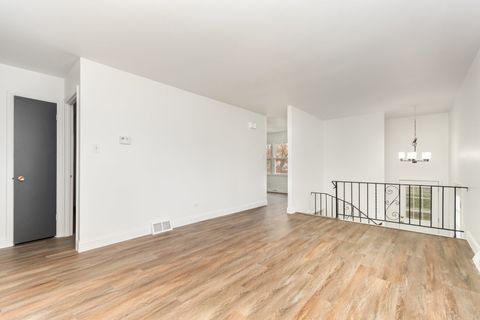 Tiny photo for 9116 Fairway Drive, Orland Park, IL 60462 (MLS # 12516278)