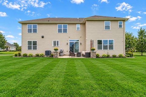 Tiny photo for 1501 OAKFOREST Drive, Rockford, IL 61107 (MLS # 12756551)