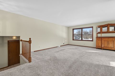 Tiny photo for 308 Rustic Lane, Algonquin, IL 60102 (MLS # 12543336)