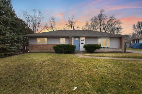 Tiny photo for 127 Blackhawk Drive, Park Forest, IL 60466 (MLS # 12475885)