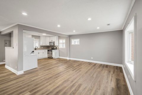 Tiny photo for 127 Blackhawk Drive, Park Forest, IL 60466 (MLS # 12475885)