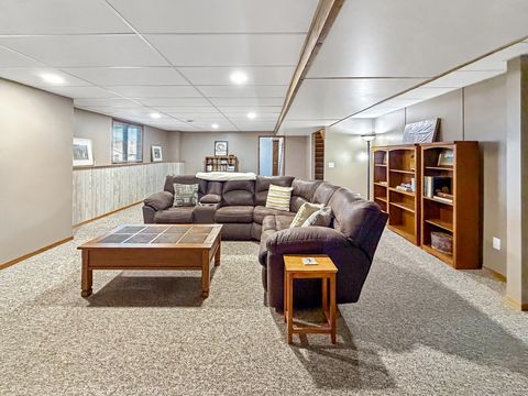 Tiny photo for 1150 S Greenfield Drive #1150, Freeport, IL 61032 (MLS # 12575574)