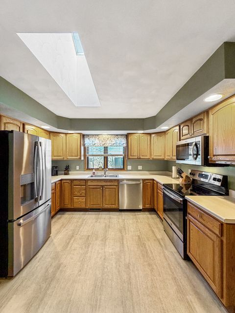 Tiny photo for 1150 S Greenfield Drive #1150, Freeport, IL 61032 (MLS # 12575574)