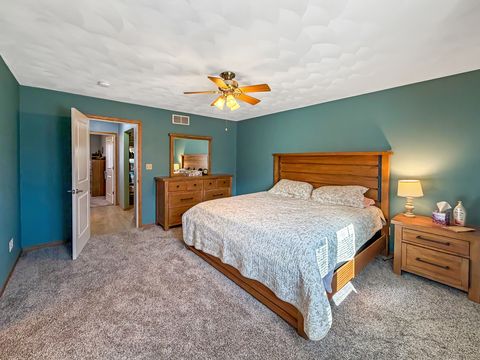 Tiny photo for 1150 S Greenfield Drive #1150, Freeport, IL 61032 (MLS # 12575574)