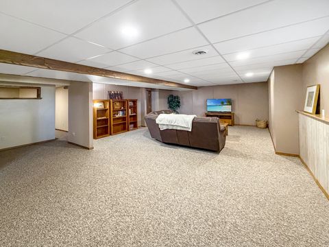 Tiny photo for 1150 S Greenfield Drive #1150, Freeport, IL 61032 (MLS # 12575574)