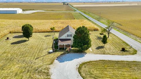 Tiny photo for 2151 E 2600 North Road, Armstrong, IL 61812 (MLS # 12446669)