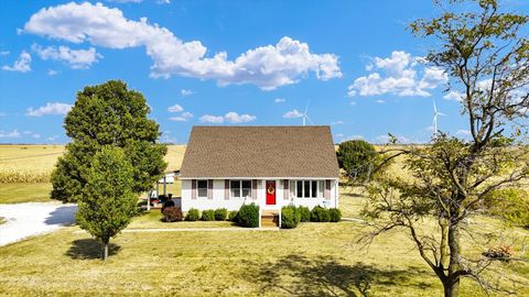 Tiny photo for 2151 E 2600 North Road, Armstrong, IL 61812 (MLS # 12446669)