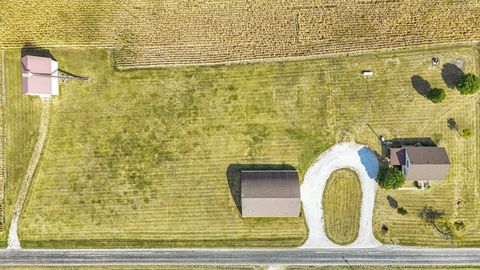 Tiny photo for 2151 E 2600 North Road, Armstrong, IL 61812 (MLS # 12446669)