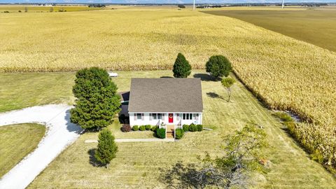 Tiny photo for 2151 E 2600 North Road, Armstrong, IL 61812 (MLS # 12446669)