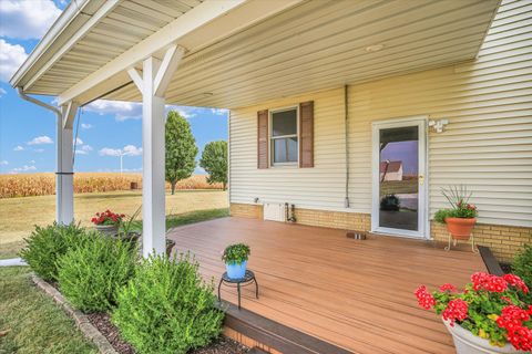 Tiny photo for 2151 E 2600 North Road, Armstrong, IL 61812 (MLS # 12446669)