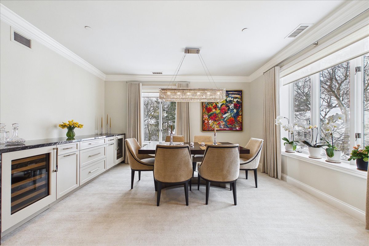 485 Oakwood Avenue D-2