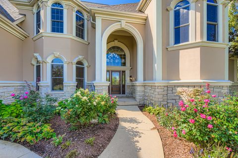 Tiny photo for 3513 Deep Wood Drive, Crystal Lake, IL 60012 (MLS # 12481334)