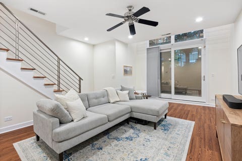 Tiny photo for 1253 N Bosworth Avenue #1, Chicago, IL 60642 (MLS # 12722590)