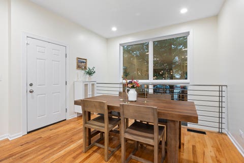 Tiny photo for 1253 N Bosworth Avenue #1, Chicago, IL 60642 (MLS # 12722590)