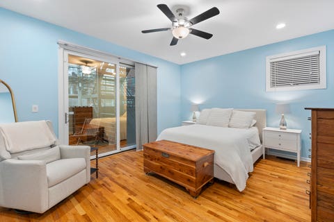 Tiny photo for 1253 N Bosworth Avenue #1, Chicago, IL 60642 (MLS # 12722590)
