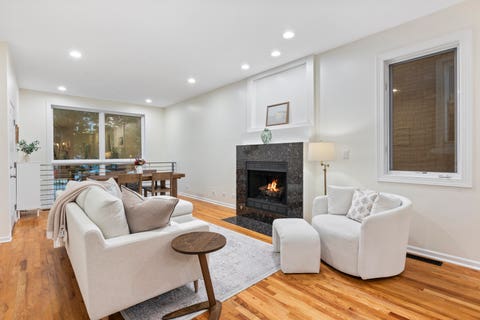 Tiny photo for 1253 N Bosworth Avenue #1, Chicago, IL 60642 (MLS # 12722590)