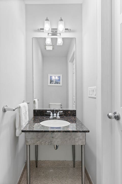Tiny photo for 1253 N Bosworth Avenue #1, Chicago, IL 60642 (MLS # 12722590)