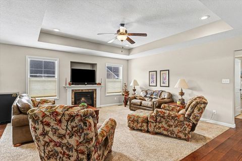 Tiny photo for 1605 E Vernon Drive, Urbana, IL 61802 (MLS # 12557501)