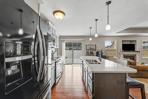 Tiny photo for 1605 E Vernon Drive, Urbana, IL 61802 (MLS # 12557501)