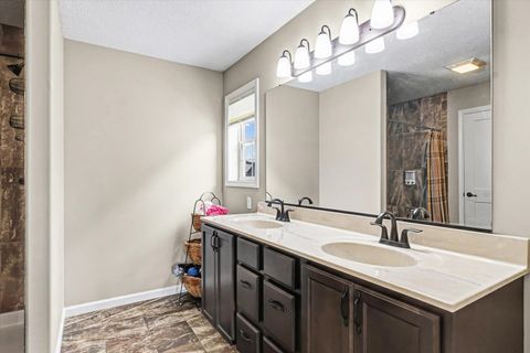 Tiny photo for 1605 E Vernon Drive, Urbana, IL 61802 (MLS # 12557501)