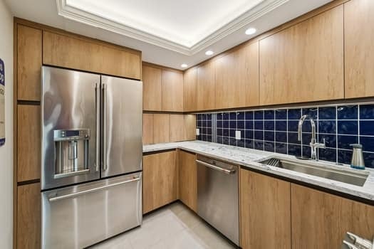 400 E Randolph Street 2417