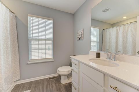 Tiny photo for 1189 Marlisle Drive, Hampshire, IL 60140 (MLS # 12489580)