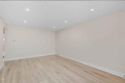 Tiny photo for 8618 S Kolmar Avenue, Chicago, IL 60652 (MLS # 12489992)