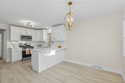 Tiny photo for 8618 S Kolmar Avenue, Chicago, IL 60652 (MLS # 12489992)