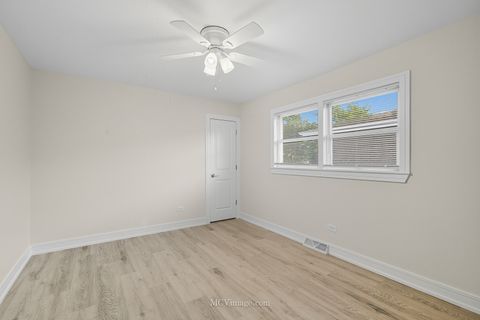 Tiny photo for 8618 S Kolmar Avenue, Chicago, IL 60652 (MLS # 12489992)