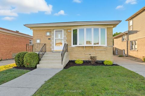 Photo of 8618 S Kolmar Avenue, Chicago, IL 60652 (MLS # 12489992)