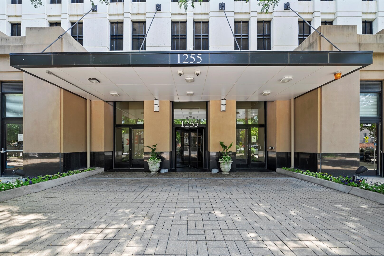 1255 S STATE Street 1702