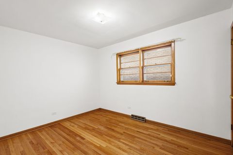 Tiny photo for 6084 N ELSTON Avenue, Chicago, IL 60646 (MLS # 12501520)