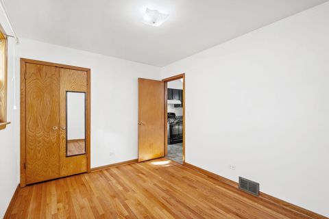 Tiny photo for 6084 N ELSTON Avenue, Chicago, IL 60646 (MLS # 12501520)