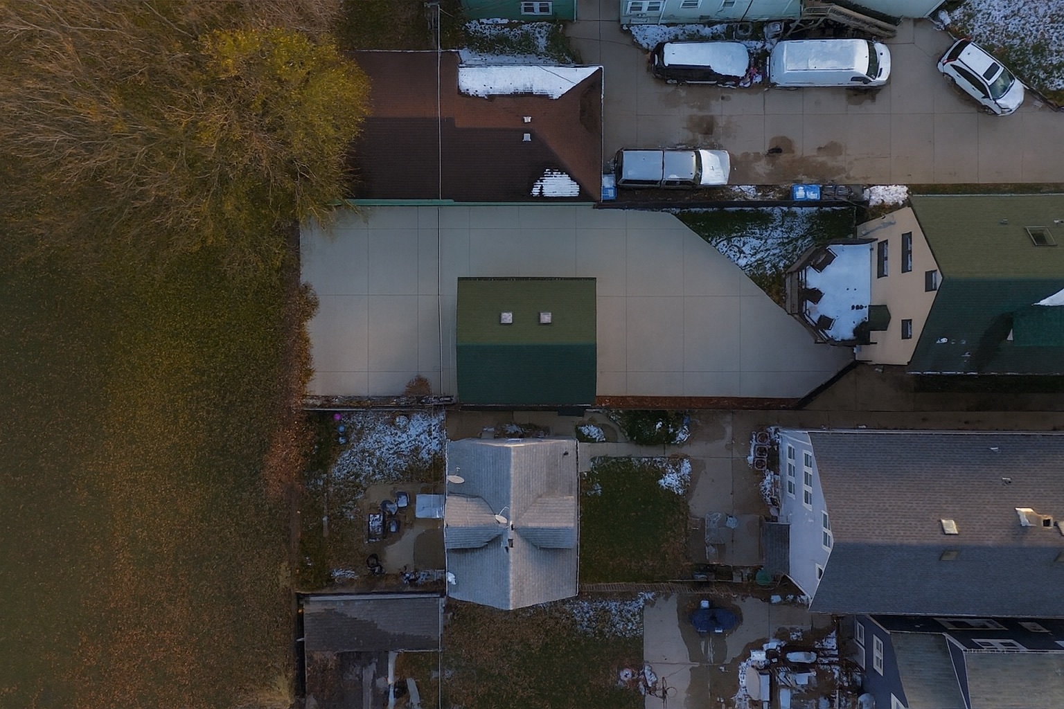 4305 N Mobile Avenue