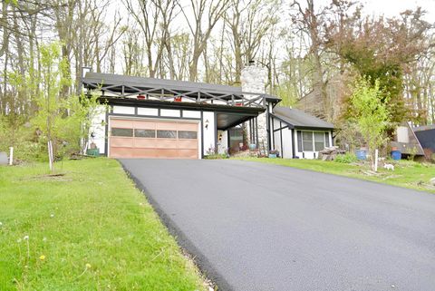 Property photo of 456 Roxbury Road, Valparaiso, IN 46385